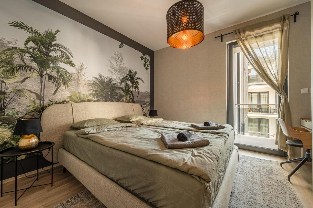 Luxury W Balcony Next To Andrassy Road *