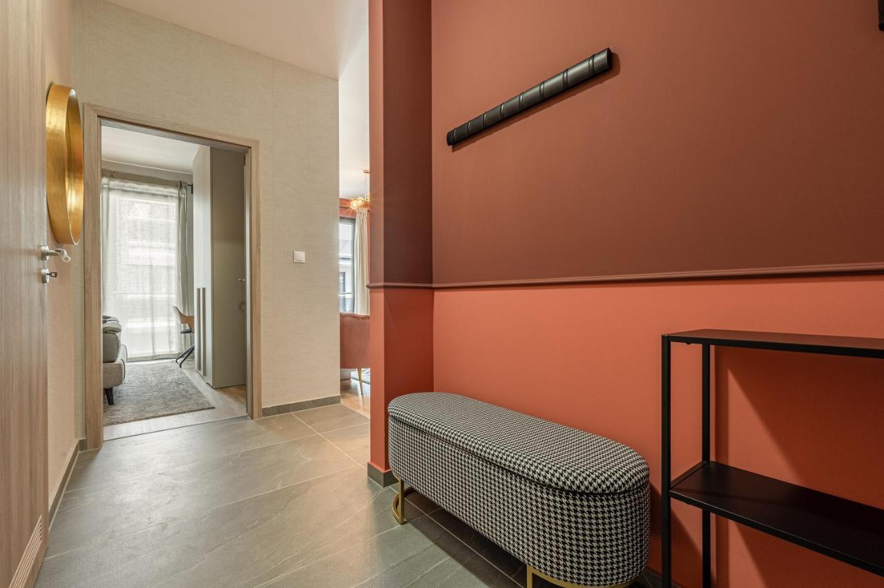 Apartment Luxury W Balcony Next To Andrassy Road Budapest