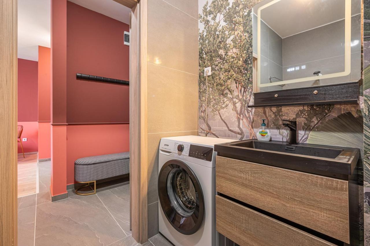 Luxury W Balcony Next To Andrassy Road Budapest