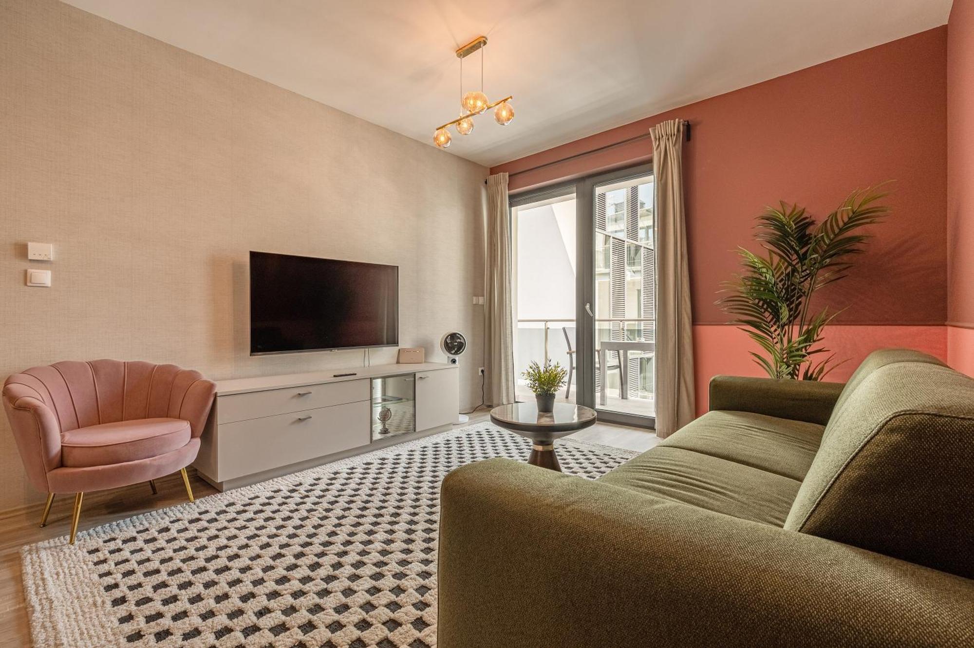 Luxury W Balcony Next To Andrassy Road *